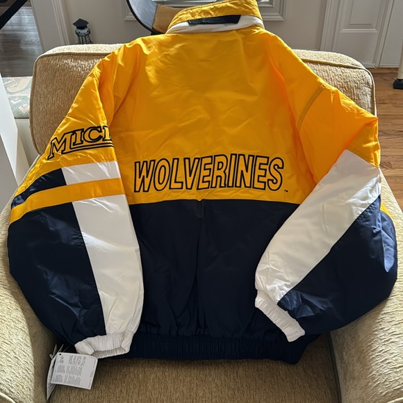 Michigan wolverines winter coat - Picture 7 of 9